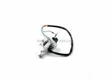 Switch right indicators, fits C50